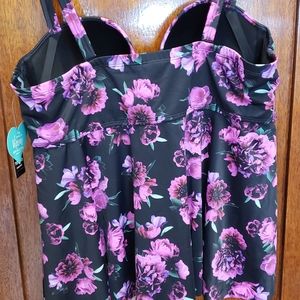 Meet your Posher, Liz